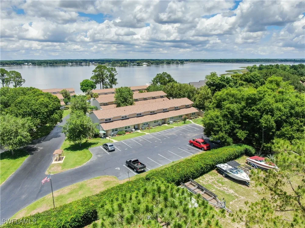 SE SUNSET HARBOR ROAD #34 Summerfield, FL 34491