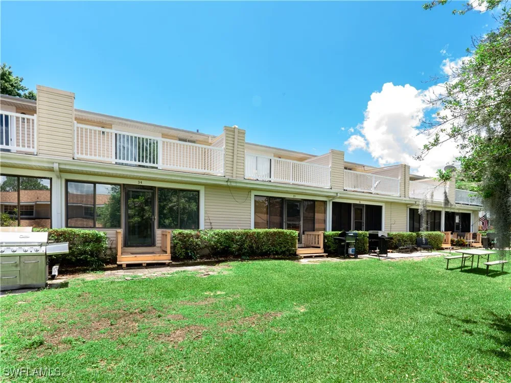 SE SUNSET HARBOR ROAD #34 Summerfield, FL 34491