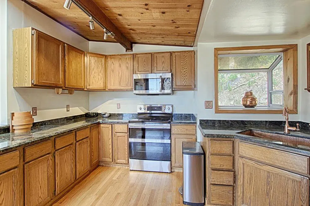 11120 Lake Boulevard Felton, CA 95018