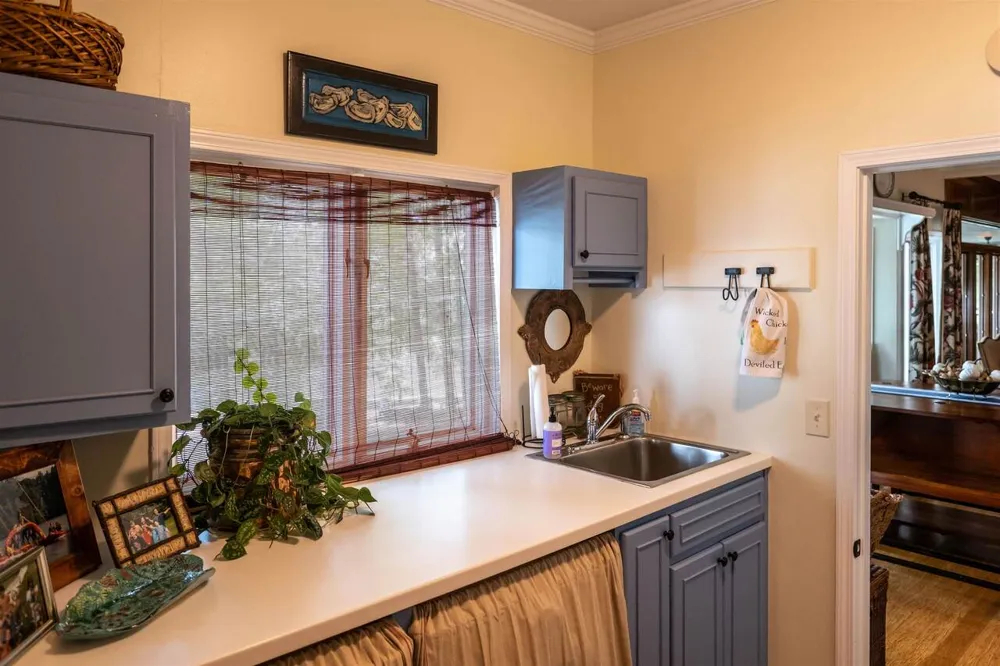 183 Madden RD Bowdon, GA 30108