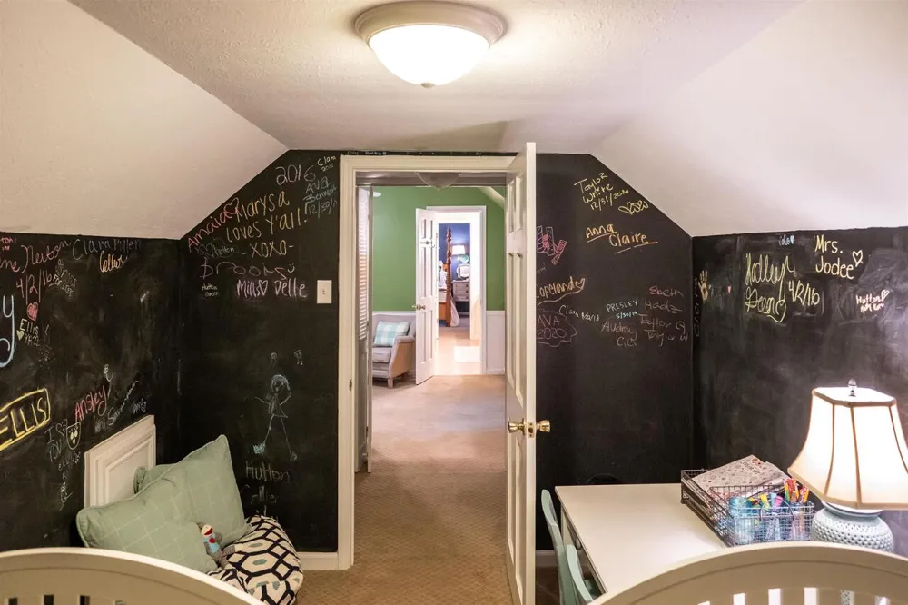 183 Madden RD Bowdon, GA 30108
