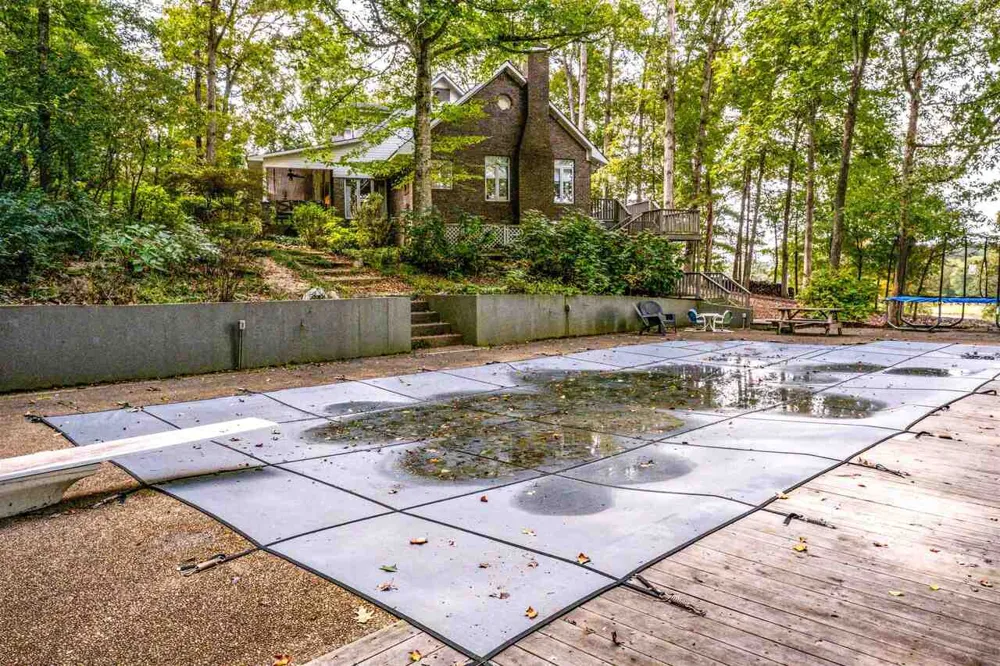 183 Madden RD Bowdon, GA 30108