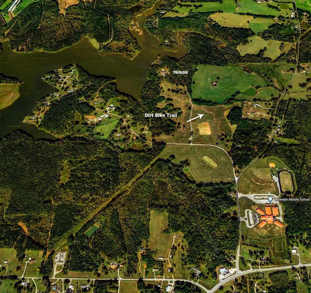 183 Madden RD Bowdon, GA 30108