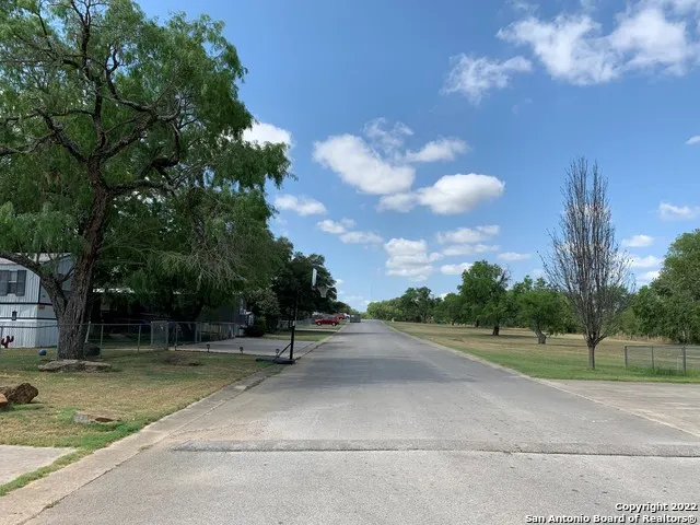 7320 New Sulphur Springs Rd San Antonio, TX 78263