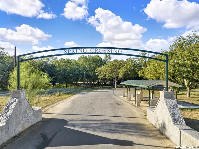 7320 New Sulphur Springs Rd San Antonio, TX 78263