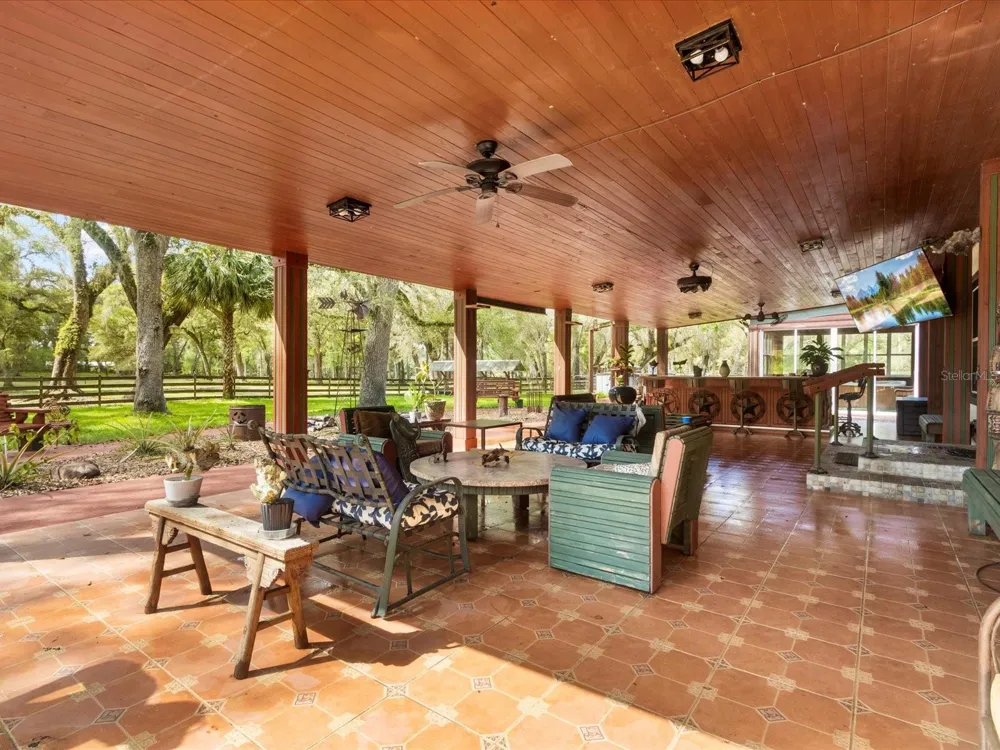 10820 SW 31ST WAY Webster, FL 33597