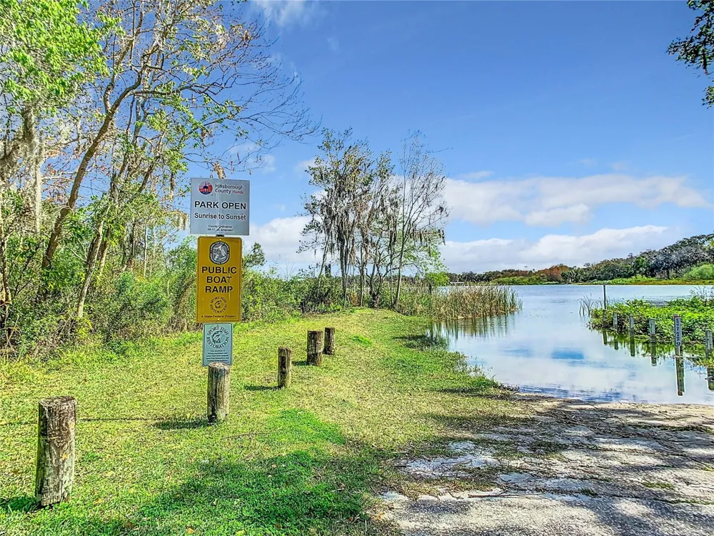 510 TIGHE AVENUE Seffner, FL 33584