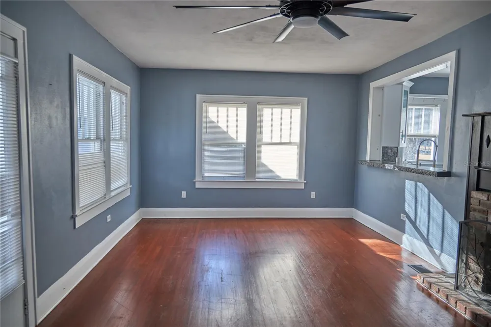 510 TIGHE AVENUE Seffner, FL 33584