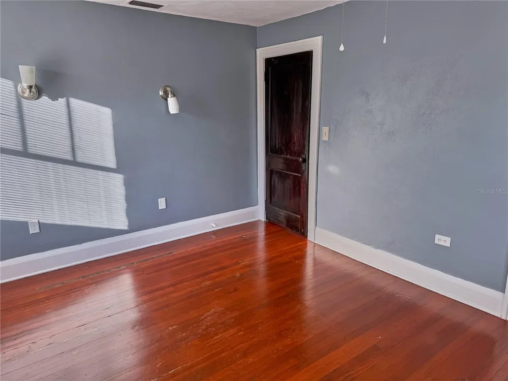 510 TIGHE AVENUE Seffner, FL 33584