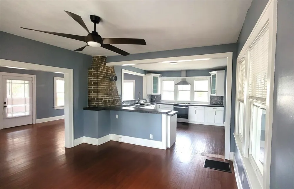510 TIGHE AVENUE Seffner, FL 33584