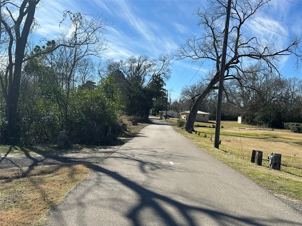 2 Josie Lane Buffalo, TX 75831
