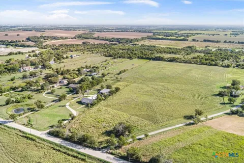 421 Southwinds Drive