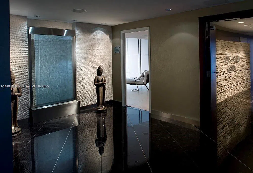 17001 Collins Ave #4101 Sunny Isles Beach, FL 33160