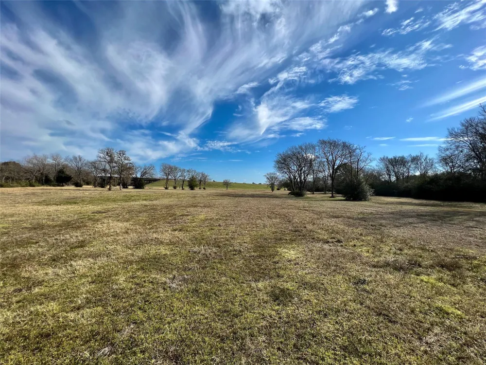 6 Sh 6 S Navasota, TX 77868