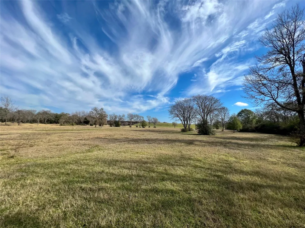 6 Sh 6 S Navasota, TX 77868