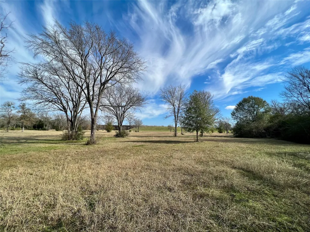 6 Sh 6 S Navasota, TX 77868