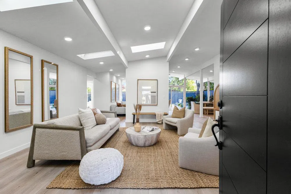838 Devonshire Way Sunnyvale, CA 94087