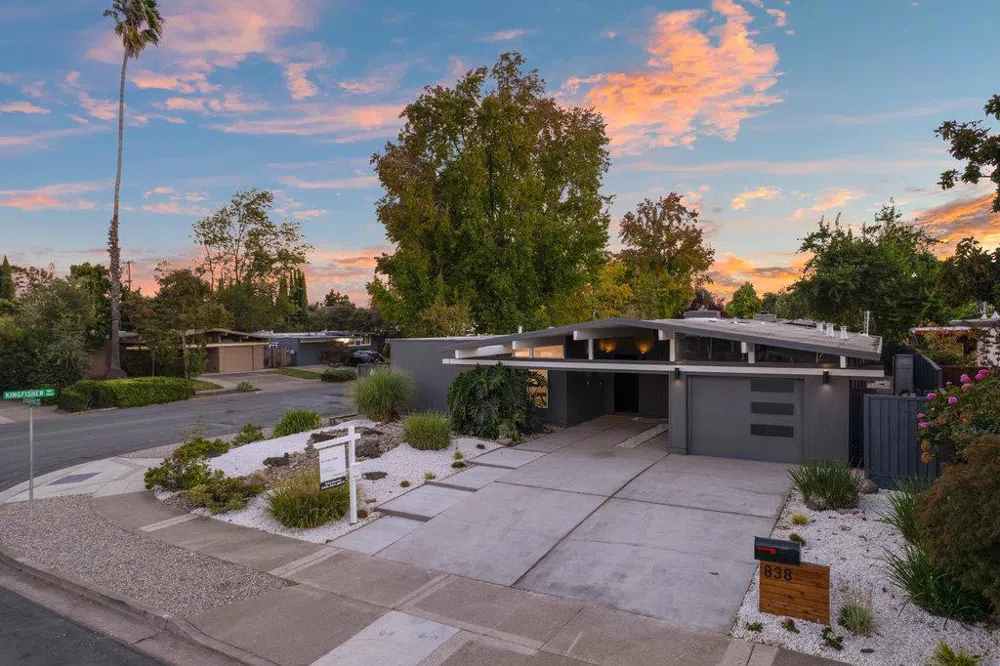 838 Devonshire Way Sunnyvale, CA 94087