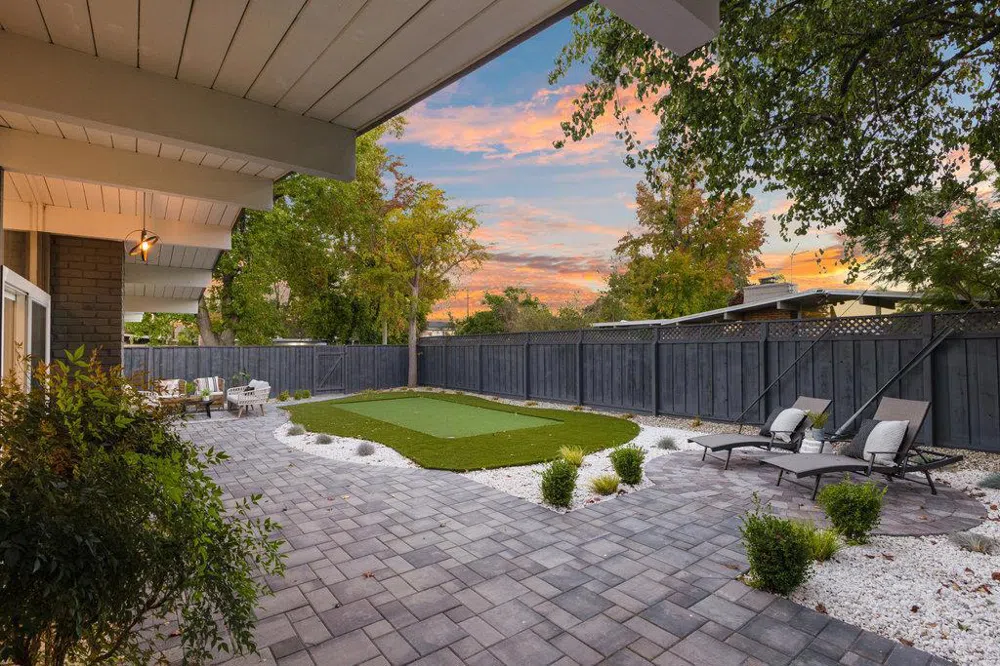 838 Devonshire Way Sunnyvale, CA 94087