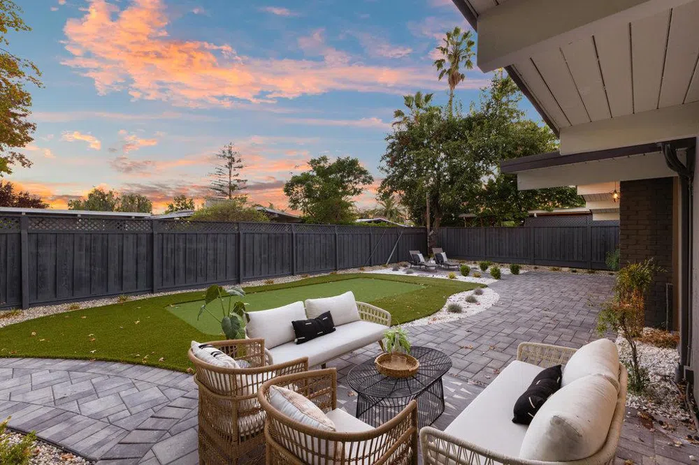 838 Devonshire Way Sunnyvale, CA 94087