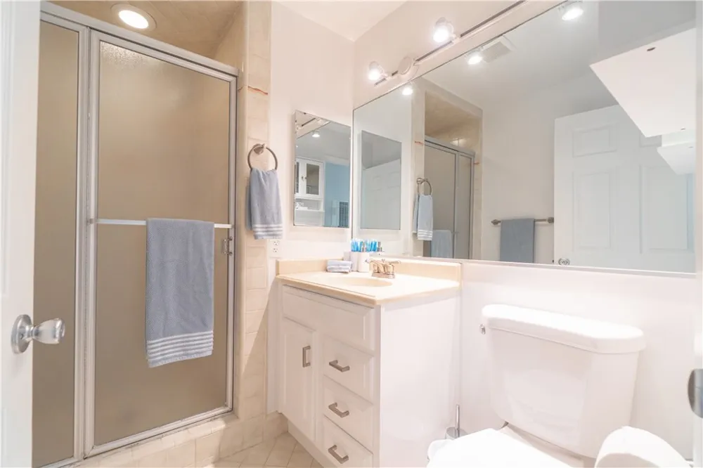 3430 Hermosa Avenue Hermosa Beach, CA 90254