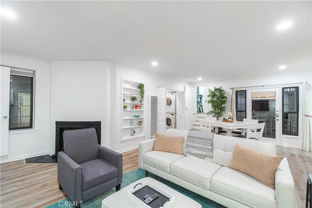 3430 Hermosa Avenue Hermosa Beach, CA 90254