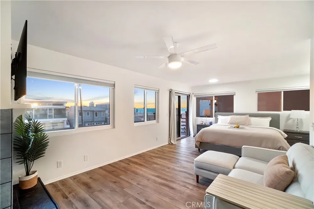 3430 Hermosa Avenue Hermosa Beach, CA 90254