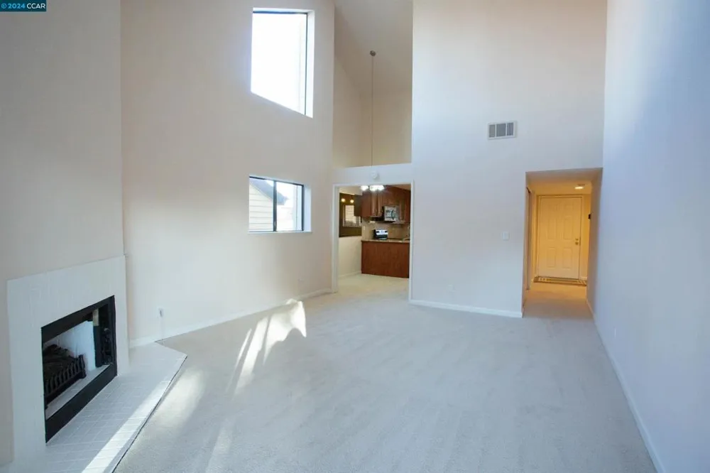 99 Cleaveland Rd Pleasant Hill, CA 94523
