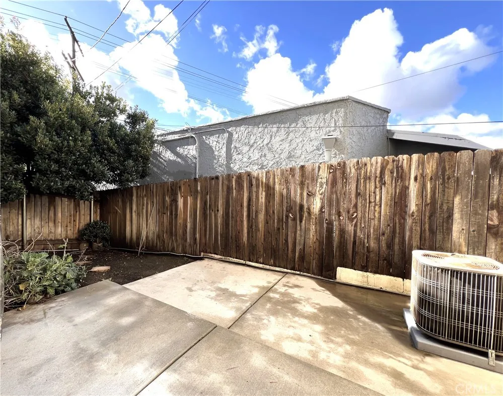 3341 DIVISION Glassell Park, CA 90065