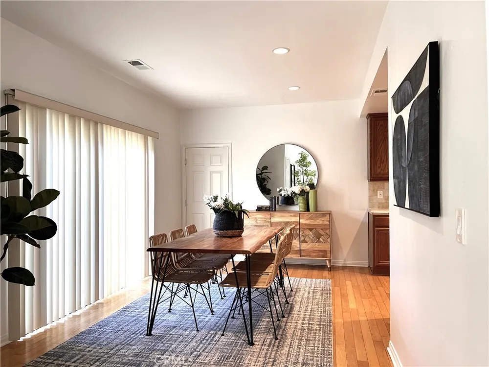 3341 DIVISION Glassell Park, CA 90065