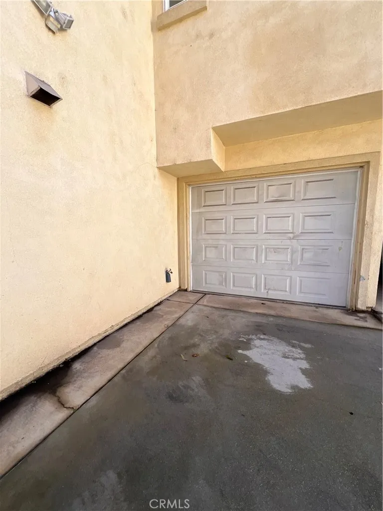 3341 DIVISION Glassell Park, CA 90065