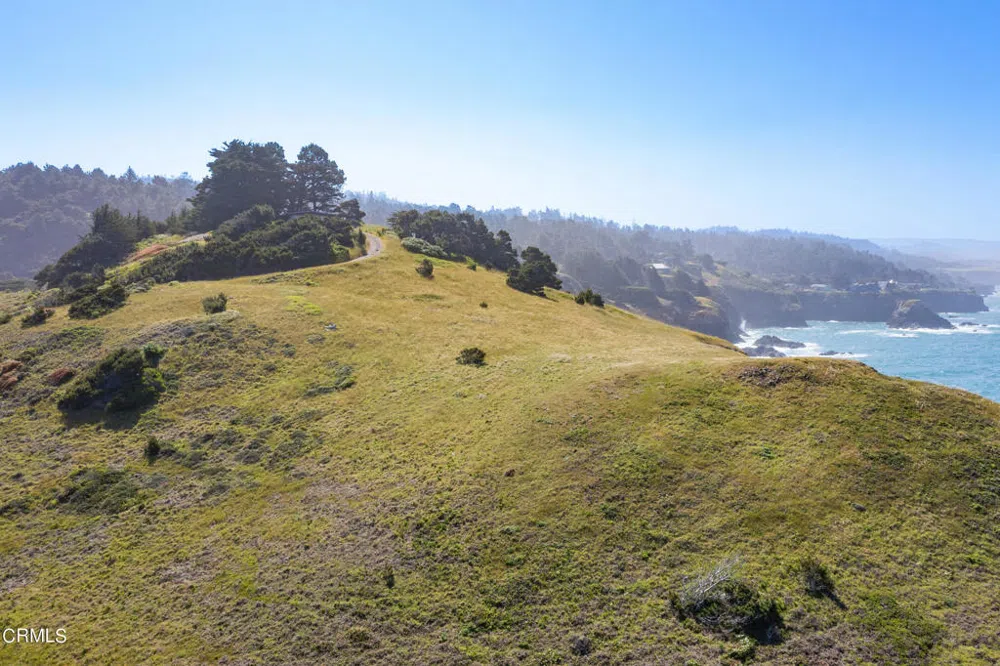 50500 Buckhorn Cove Road E Little River, CA 95456