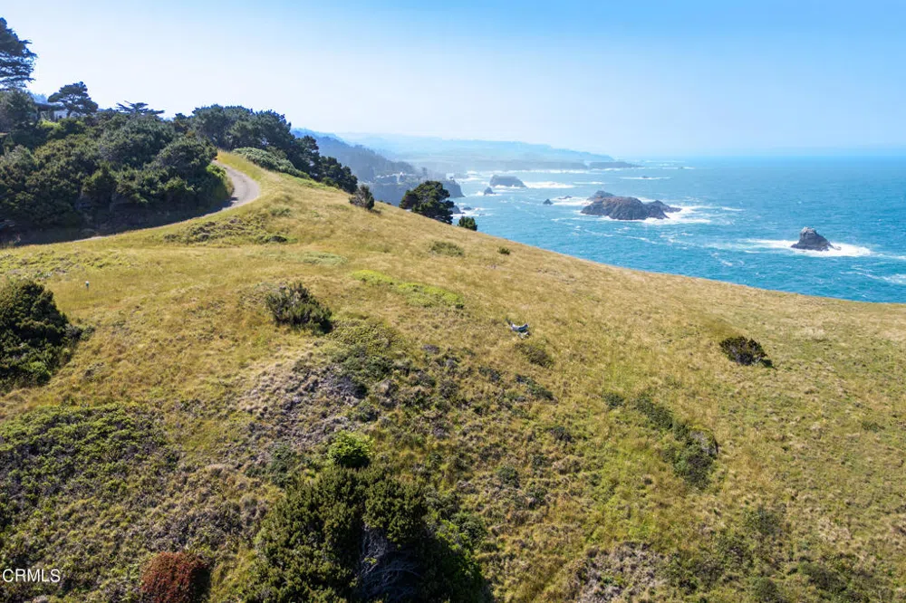 50500 Buckhorn Cove Road E Little River, CA 95456