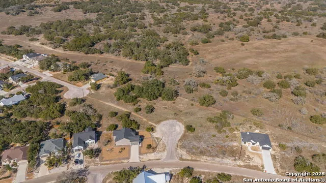 105 JOSEPH LILLEY Blanco, TX 78606