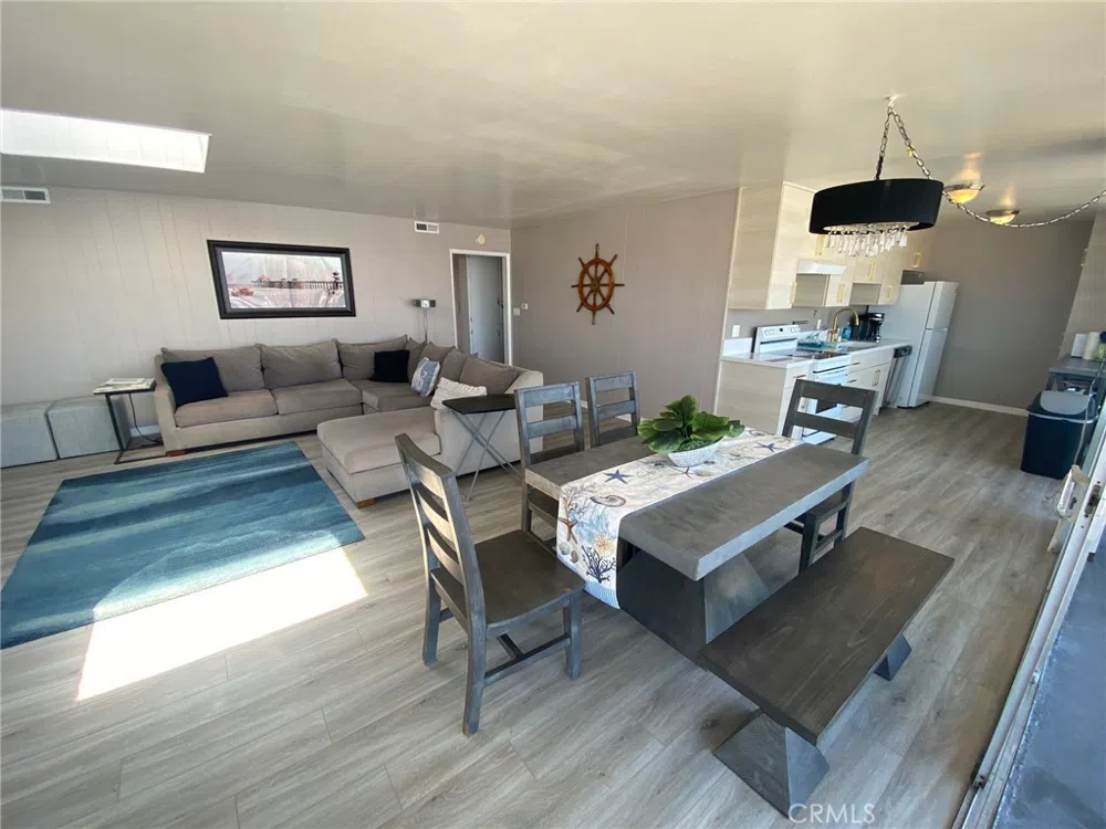 1006 E. Balboa Blvd #B Newport Beach, CA 92661