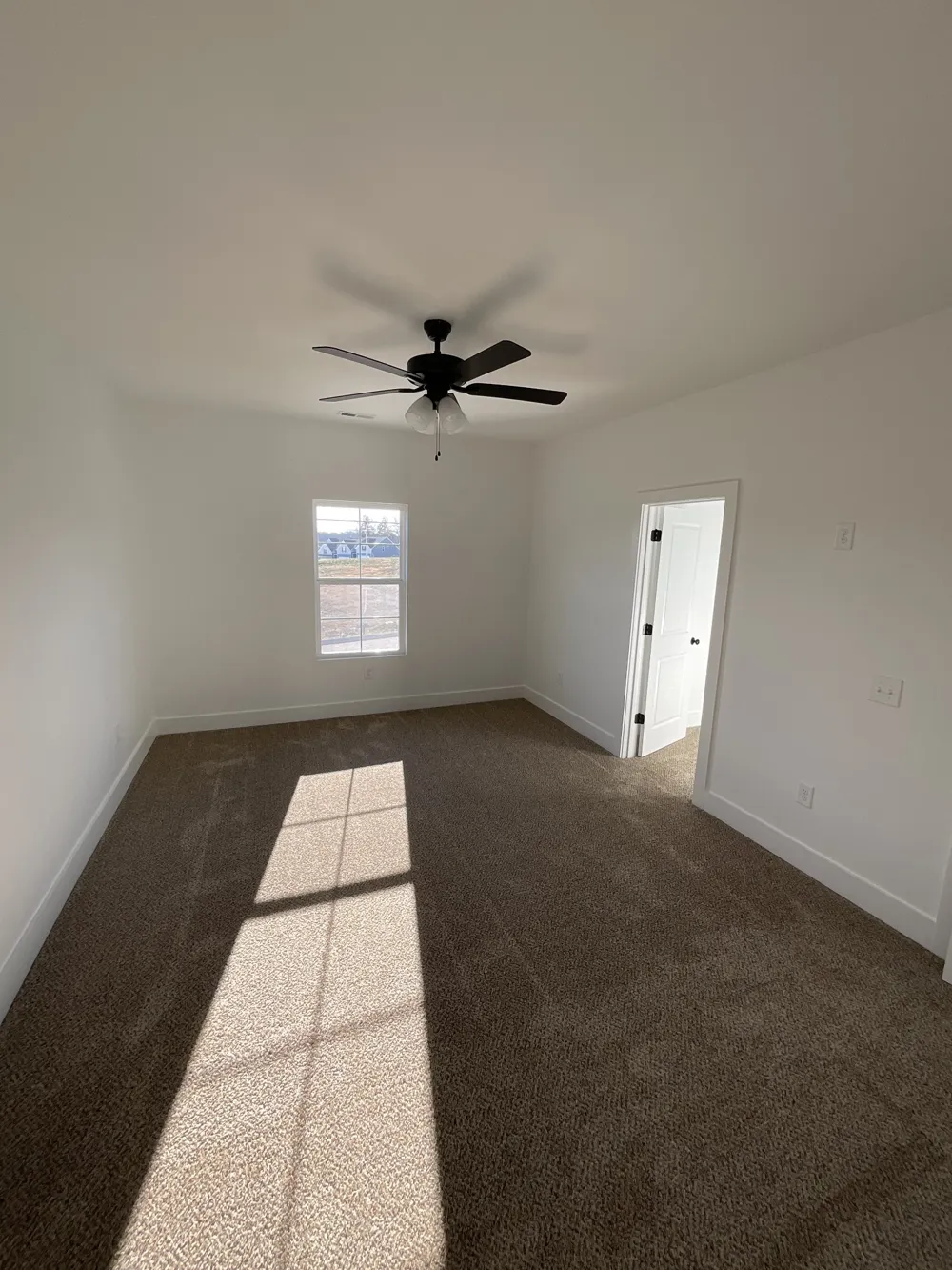 719 S Wall St Shelbyville, TN 37160