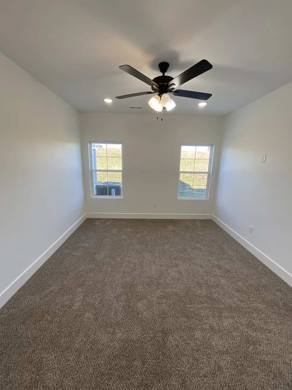719 S Wall St Shelbyville, TN 37160