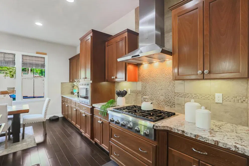 6352 Grand Oak Way San Jose, CA 95135