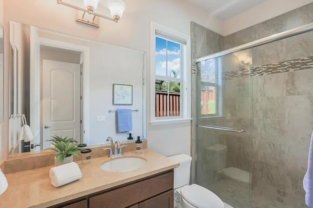 6352 Grand Oak Way San Jose, CA 95135