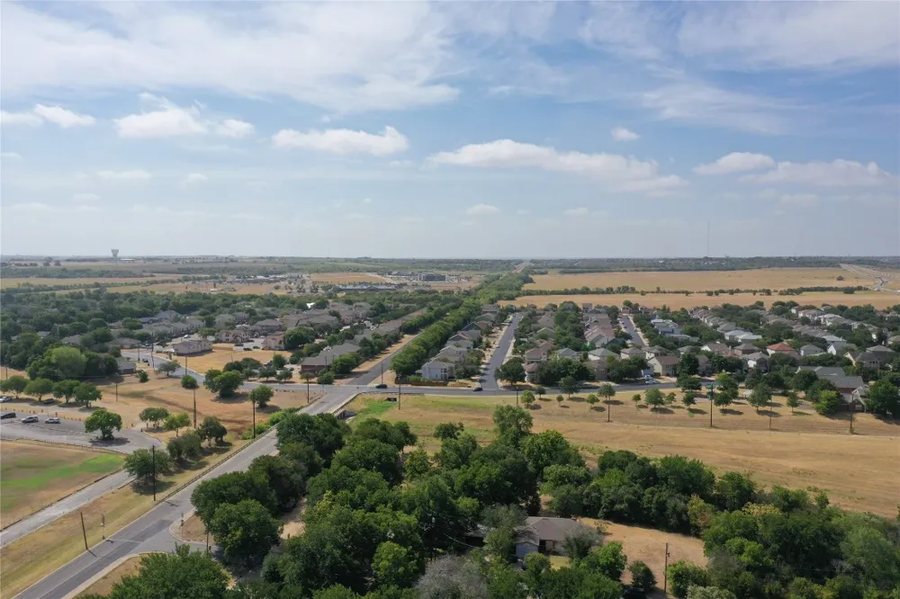910 E 20th Street Georgetown, TX 78626