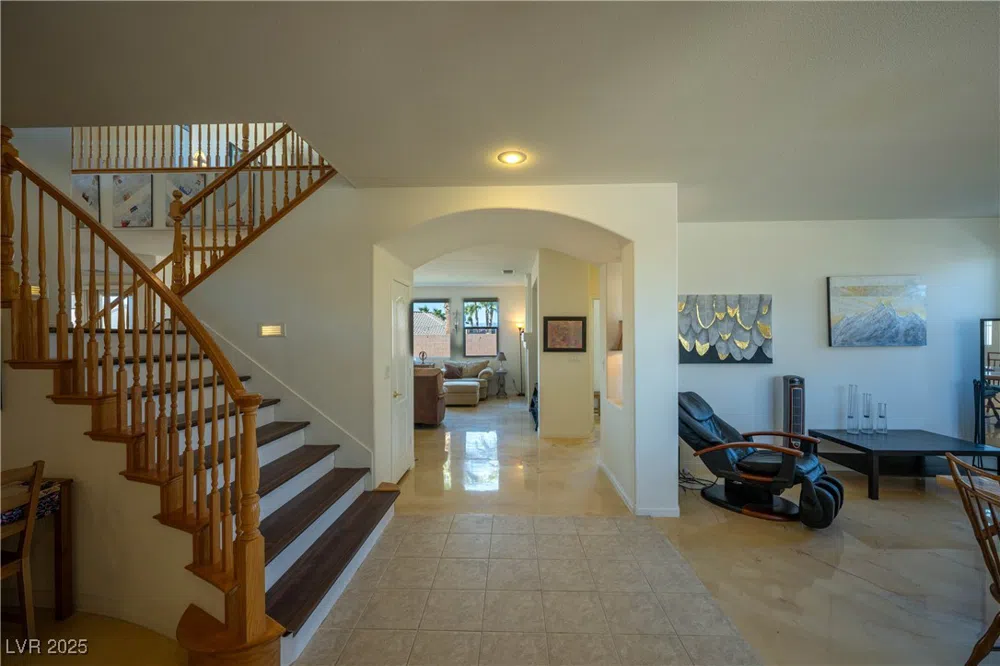 359 Hoskins Court Henderson, NV 89012