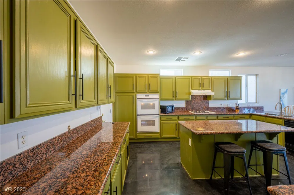 359 Hoskins Court Henderson, NV 89012