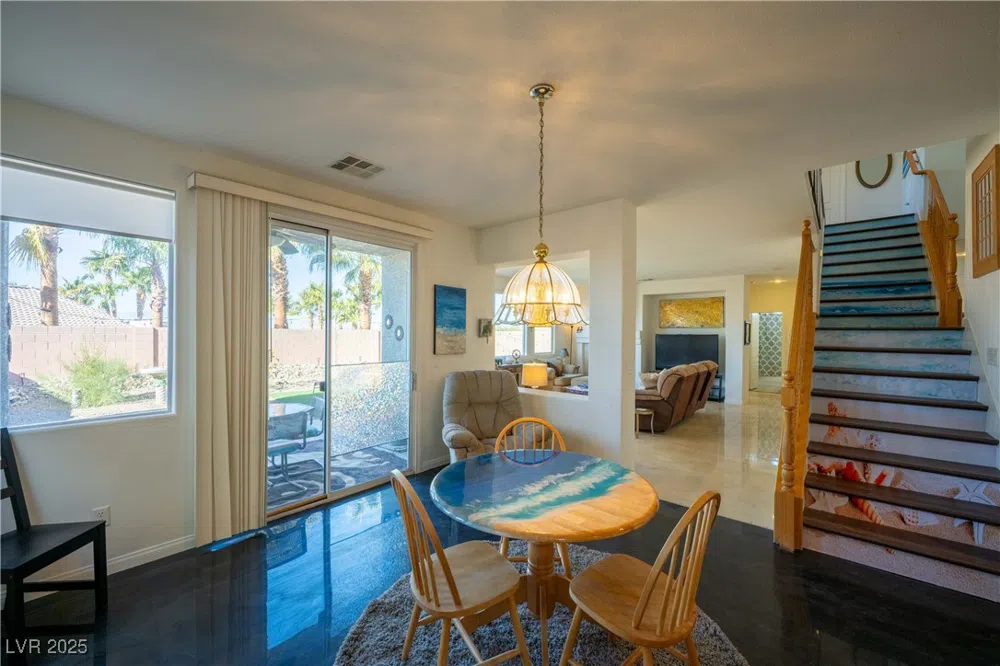 359 Hoskins Court Henderson, NV 89012
