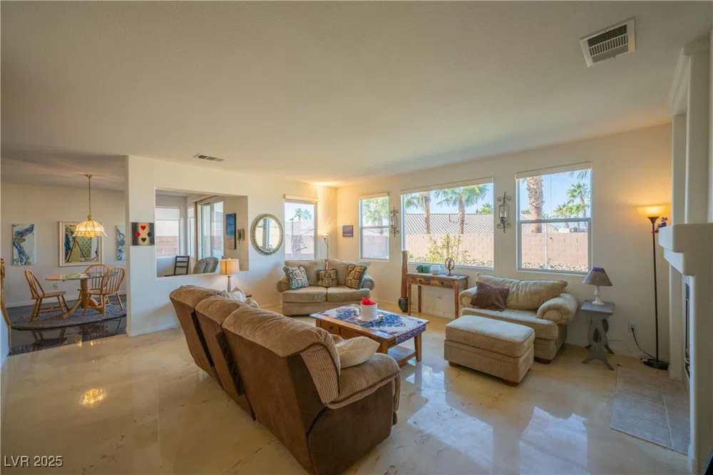 359 Hoskins Court Henderson, NV 89012