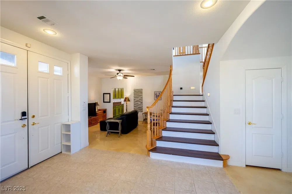 359 Hoskins Court Henderson, NV 89012