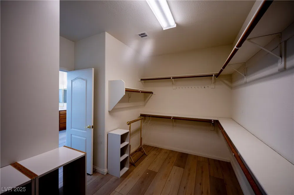 359 Hoskins Court Henderson, NV 89012