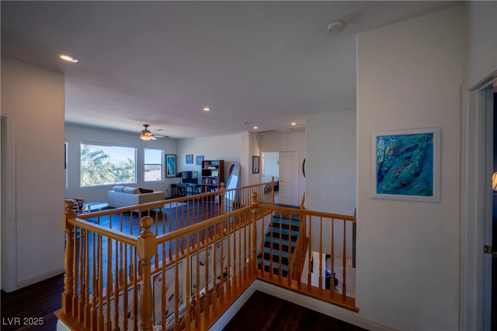 359 Hoskins Court Henderson, NV 89012