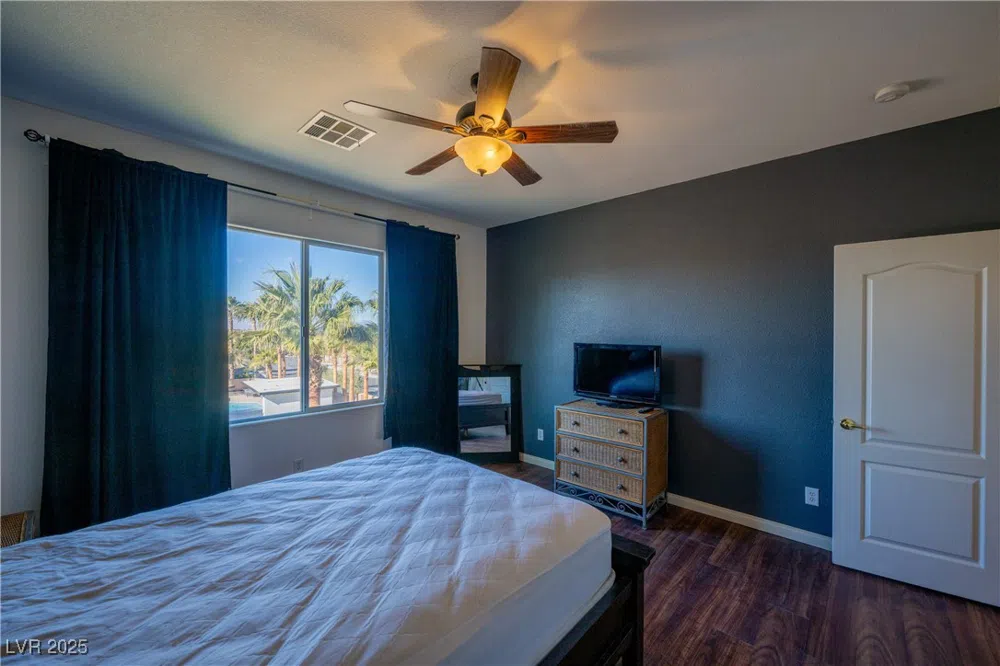 359 Hoskins Court Henderson, NV 89012