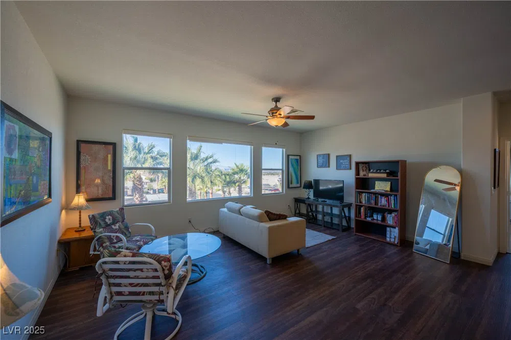 359 Hoskins Court Henderson, NV 89012