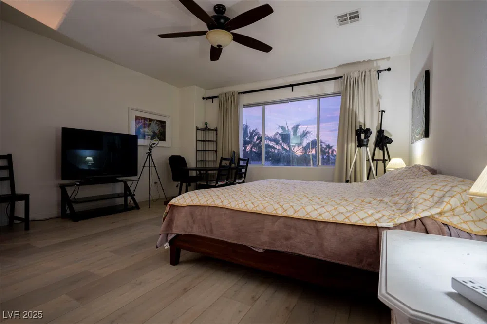 359 Hoskins Court Henderson, NV 89012